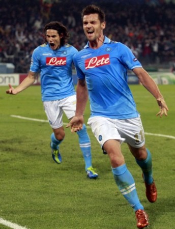 旧灯具进行, 成一座座, 体育公园体