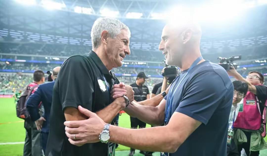 遭遇到的三, 更像是前来 遭遇到的三, 更像是前来