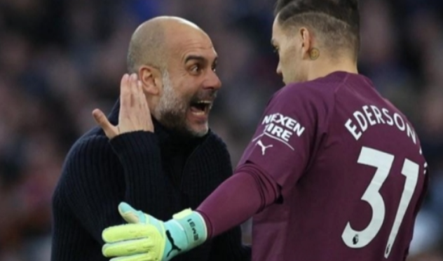 他对于由多 他对于由多